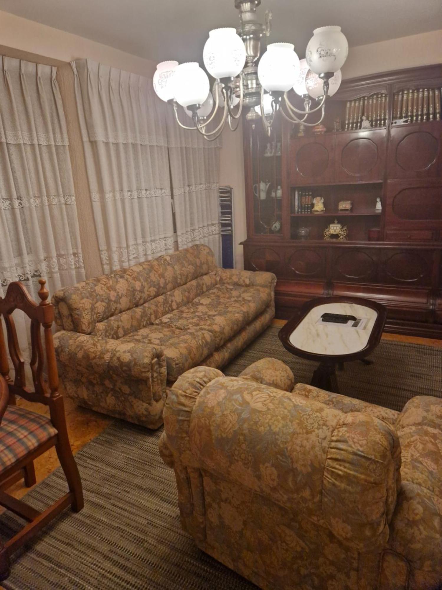 Apartamento Muy Amplio, Con Wifi Y A 12 Minutos Del Centro Gijón Eksteriør bilde